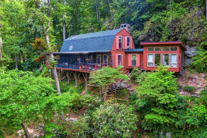 Stay Overnight In This Breathtaking Cabin Just Steps From A Waterfall In Tennessee