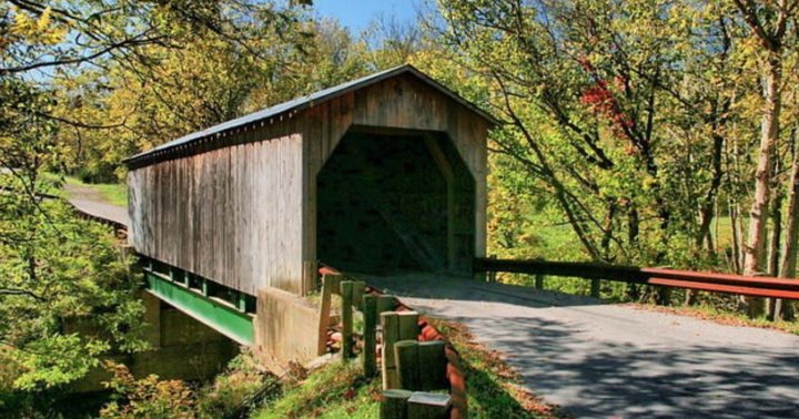 Hop In The Car And Visit 7 Of Kentucky's Covered Bridges In One Day