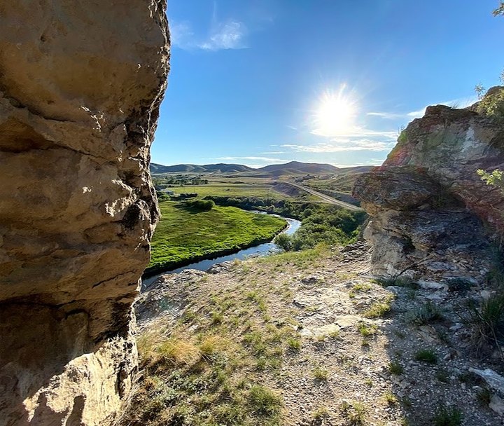 Few People Know There's A Beautiful State Park Hiding In This Tiny Montana Town