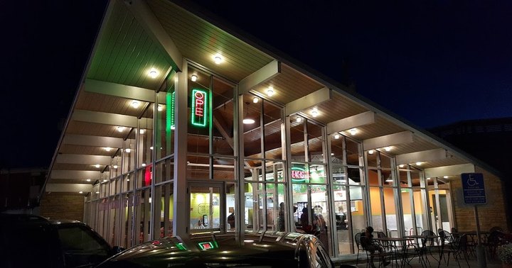 This Eclectic Restaurant In Minnesota Has Its Very Own Market