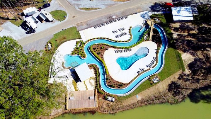 With A Swim-Up Bar And A Lazy River, This RV Campground In Louisiana Is A Dream Come True