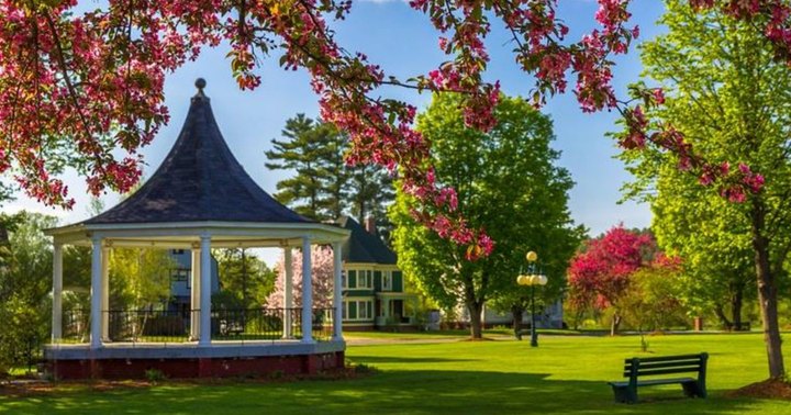 With a Gazebo And Concert Venue, This Vermont Park Is the Ultimate Family Destination