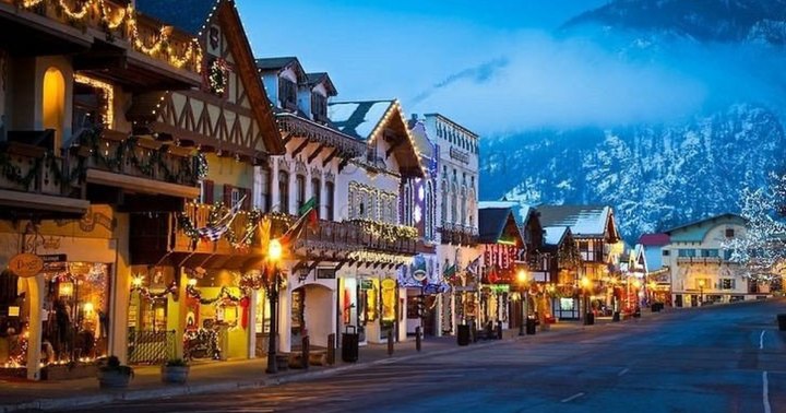 There Is A Tiny European Village Hiding In The Middle Of The Cascade Mountains In Washington State