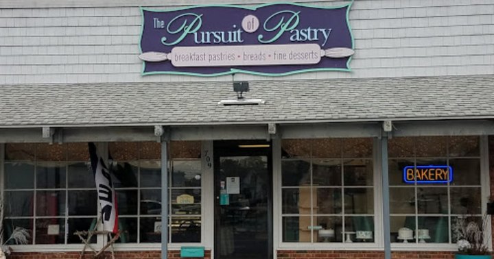Locals Can't Get Enough Of The Artisan Creations At This Tiny Bakery In Connecticut