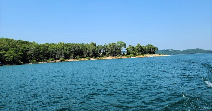 Indian Creek Is A Tropical Beach In Arkansas Where The Water Is A Mesmerizing Blue