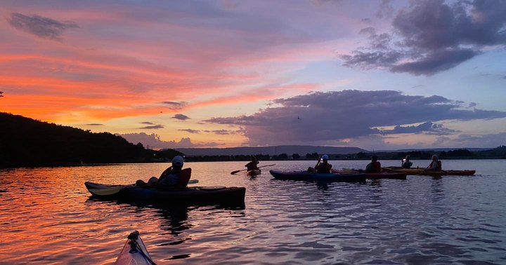 This Sunset Bat Cave Kayak Tour Is The Most Unique Tennessee Adventure