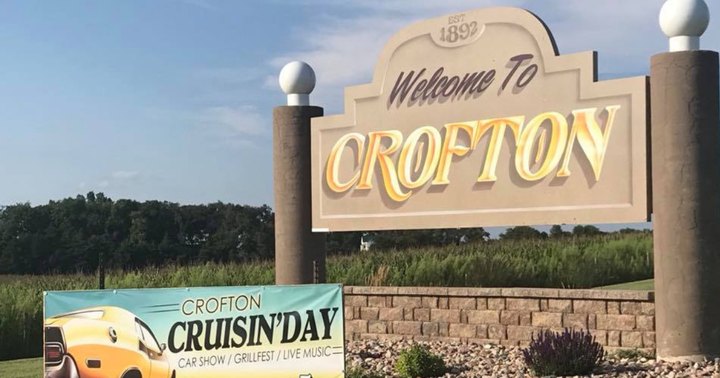 The Scenic Drive In Nebraska That Runs Straight Through The Charming Small Town Of Crofton