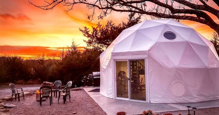 Enjoy A Creekside Glamping Adventure That’s Family Friendly At This Nebraska Spot