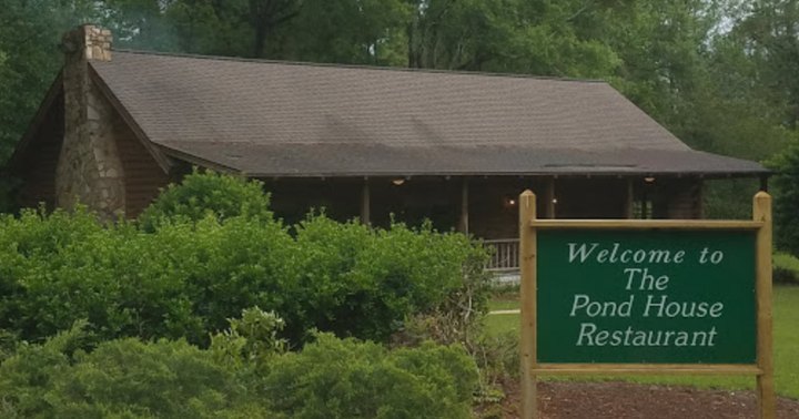 Some Of The Best Steak In Georgia Is Hiding Down A Bumpy Dirt Road, But It's So Worth The Effort