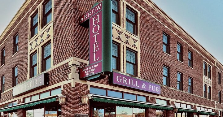 The Historic Arrow Hotel In Nebraska Is Notoriously Haunted And We Dare You To Spend The Night