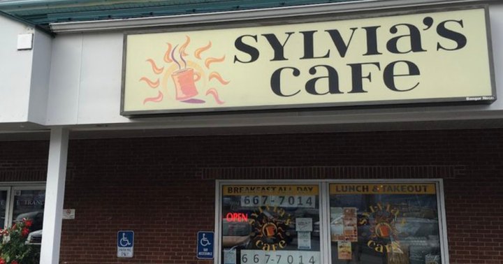 The Breakfast Plates From Sylvia's Cafe In Maine Are So Big, They Could Feed An Entire Family