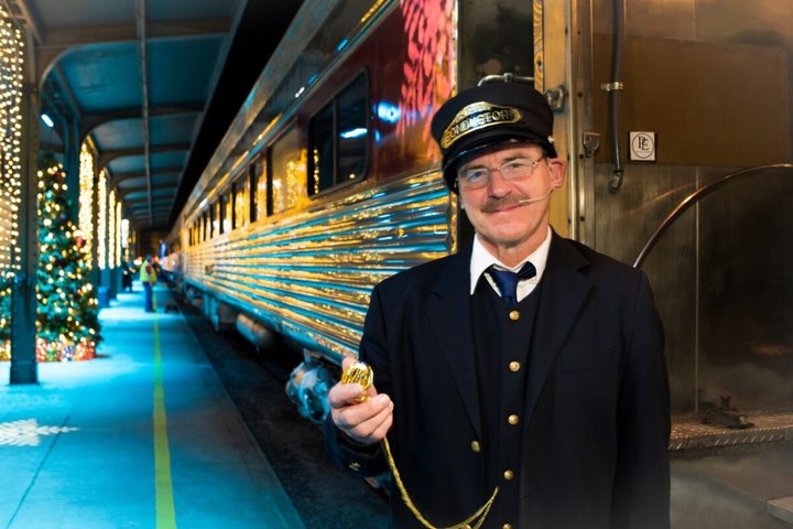 An Adults-Only Polar Express Train Is Coming To Texas This Year And You Won’t Want To Miss It