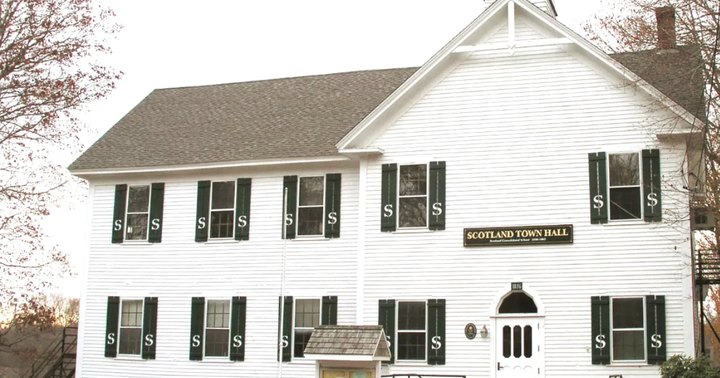 This Remote Small Town In Connecticut Is The Perfect Place To Get Away From It All