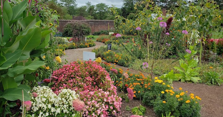 Take A Stroll Through New York’s Past At This Historic Garden