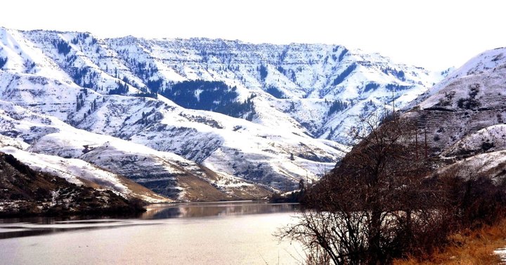 Hells Canyon is the Perfect Pacific Northwest Winter Travel Destination