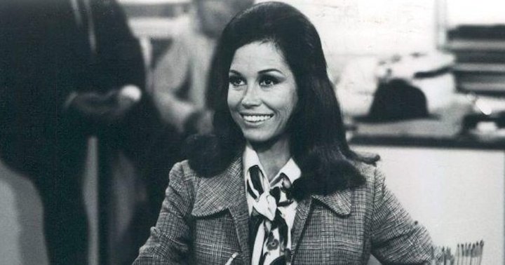 Most People Don't Know That Mary Tyler Moore's Gravesite Is Found Right Here In Connecticut