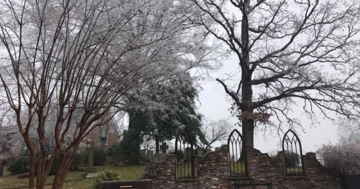 The Cozy Small Town In North Carolina That Comes Alive Under A Blanket Of Snow