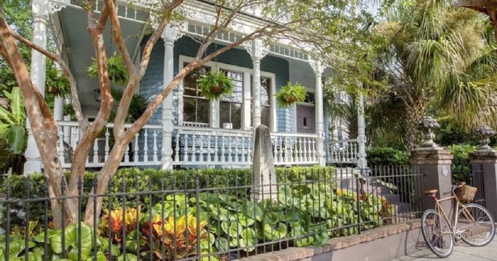 Enjoy A Picture-Perfect Weekend In The City When You Visit Charleston, South Carolina’s Cannonborough-Elliotborough Community