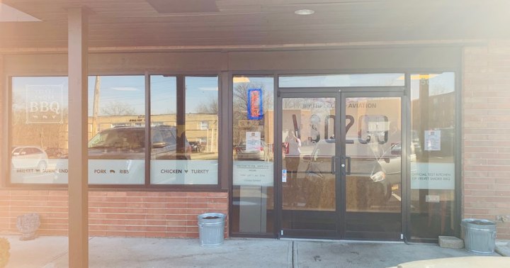 Don't Pass By This Unassuming BBQ Restaurant Housed In An Ohio Gas Station Without Stopping
