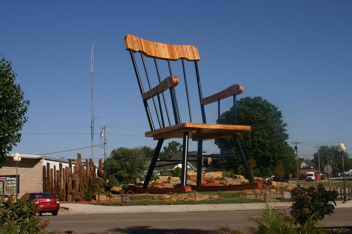 Few People Know The Real Reason Behind Casey, Illinois Becoming The Home of the World's Largest Things