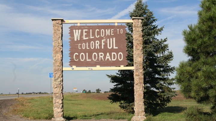 Colorado may be known for its mountains and mile-high cities, but the state has plenty of other landscapes and ecosystems to explore. Flat rolling prairies on the east side of the state give way to woodlands and forests, and mountains reach to alpine heights before falling away to canyons in the west. RV parks and campgrounds are close to outdoor activities.