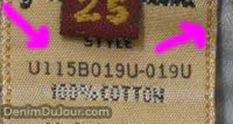 Stitching and off-white colour of an authentic size tag