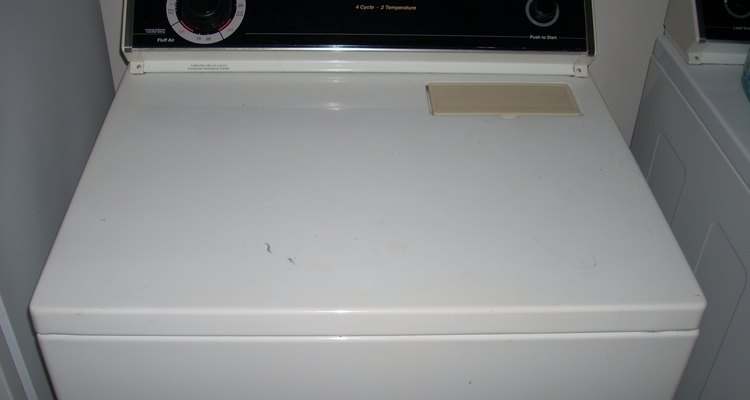Siempre desconecta la energía de la secadora antes de intentar arreglarla.