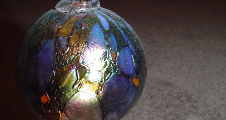 Stained Glass Witch Ball (Mourguefile)