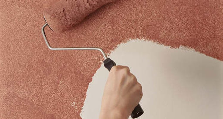 Cambia el aspecto de tu pared con textura, dándole un nuevo color.