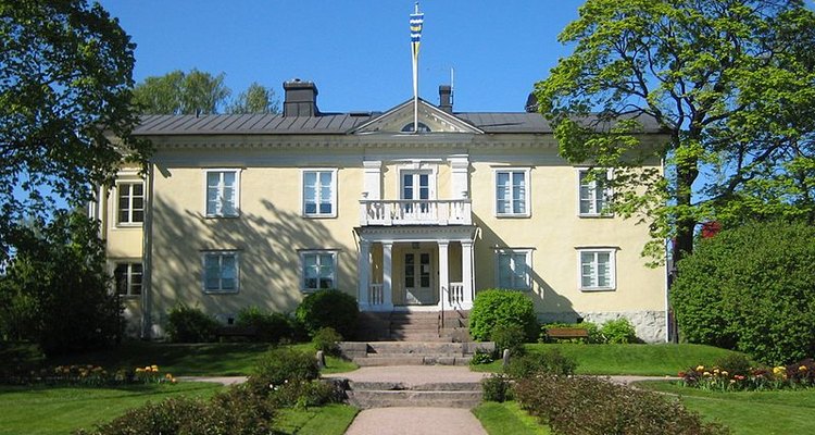 Herttoniemi Manor in Helsinki.