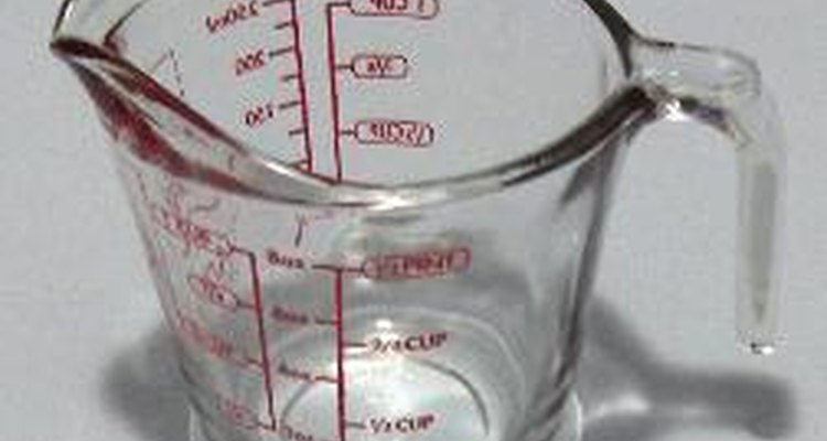 Combine the lye and water