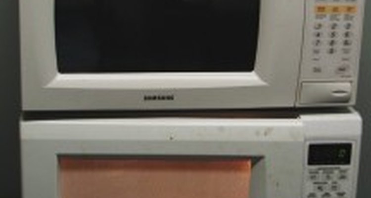 Stacked microwaves