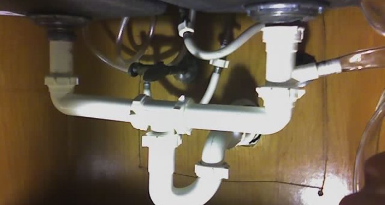 Double Bowl Kitchen Sink Plumbing