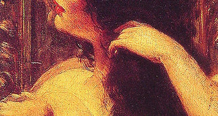 Sin importar la época, las mujeres luchan por conseguir un cabello suave y sedoso.