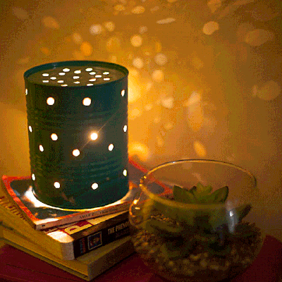 Transforme latas de leite em um porta lápis ou luminária