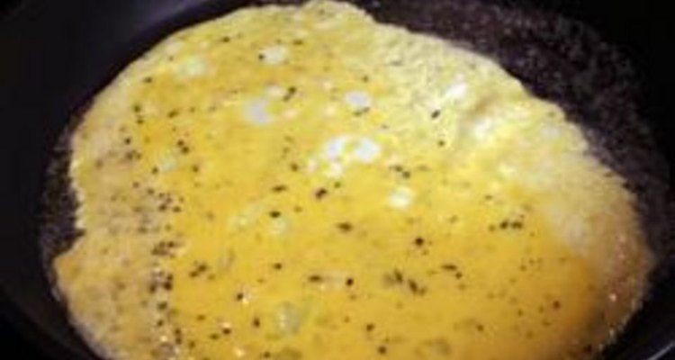 Cómo hacer un omelet de queso.