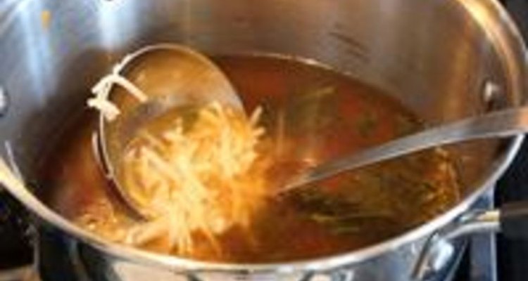Como engrossar uma sopa