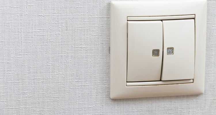 An example of a two-way, two-gang switch