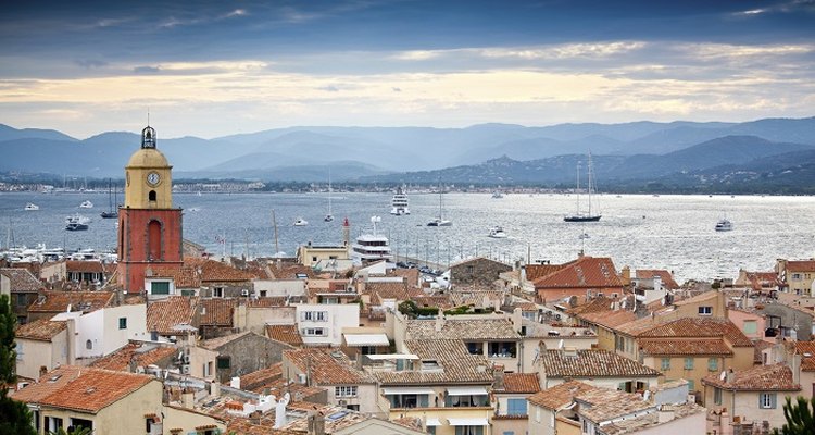 Enjoy the good life in the south of France.