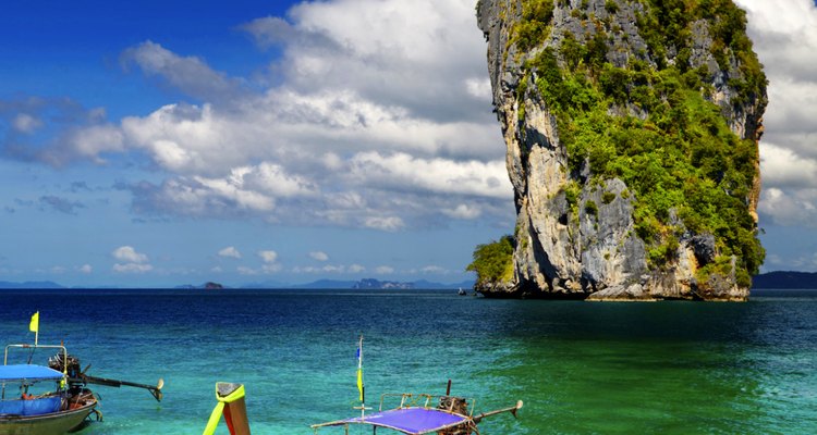 Há praias no mundo que possuem características extraordinárias