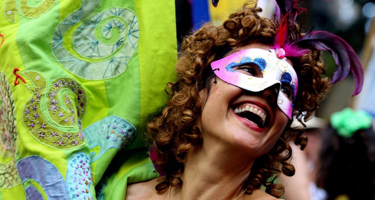 Blocos de rua do Rio de Janeiro reúnem milhares de foliões todos os anos