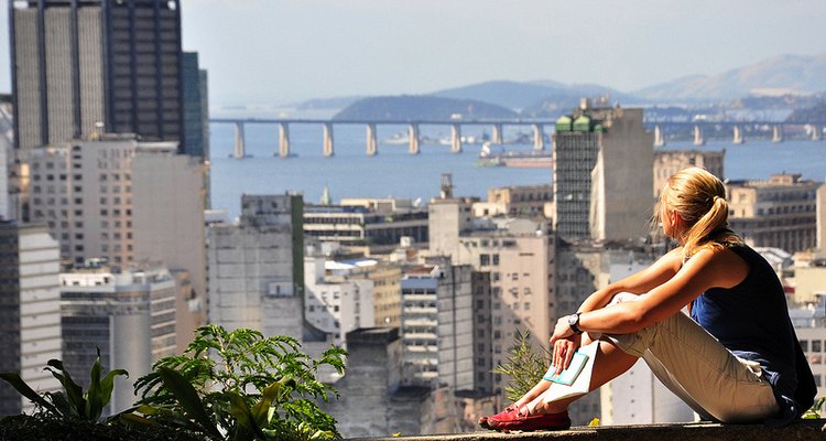 La red de cajeros de Brasil cobra una cantidad fija a los usuarios.