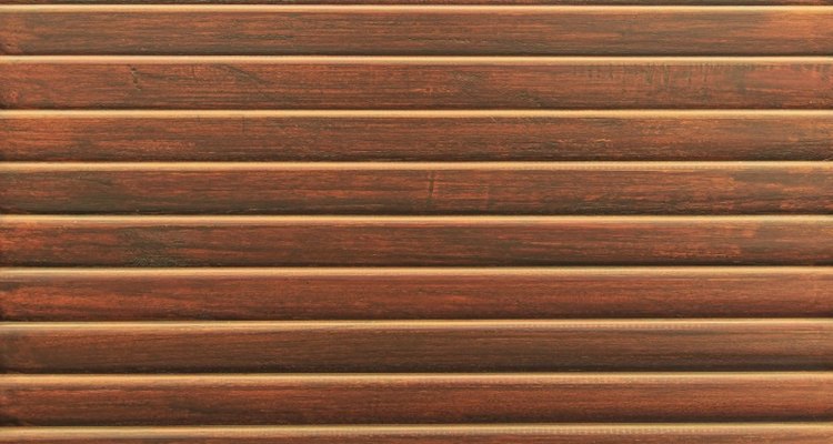 Slat blinds can be adjusted to fit a new window.