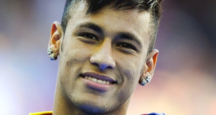 Neymar diz que David Beckham é metrossexual, e não ele