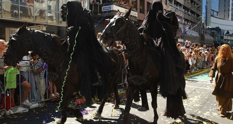 Black robes form the basis for your Nazgul costume.