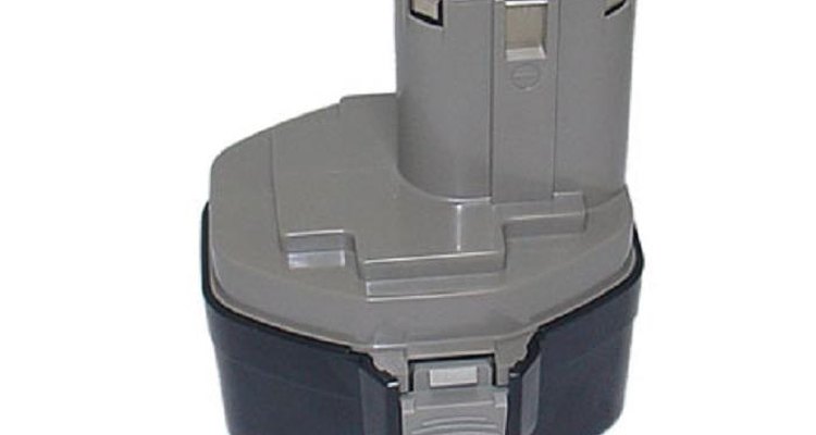 Save money on Makita 14.4 battery packs.