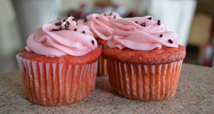 Icing is best when the consistency is thick.