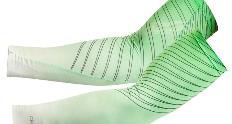 Mangas verdes Body Control Arm Coolers.