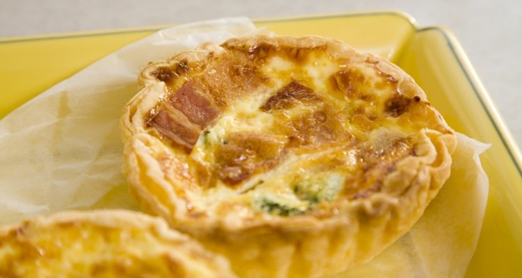 Keep your quiche covered after heating.