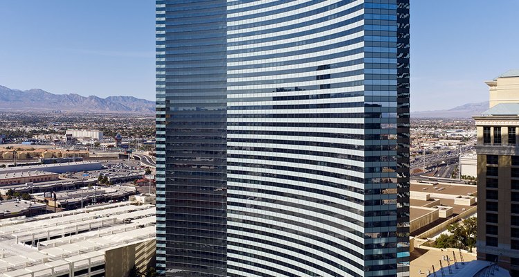 El Vdara Hotel & Spa, City Center, Las Vegas es una muestra de su característico estilo de construir edificios cóncavos.